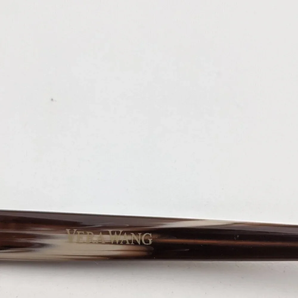 Vera Wang frame 10
